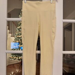 NWT INTERVAL STASH HIGH RISE 7/8 LEGGING TIGHT, SIZE MEDIUM, GLOW LIGHT YELLOW